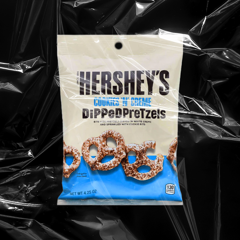 Hershey's Cookies 'n' Cream Dipped Pretzels 120g